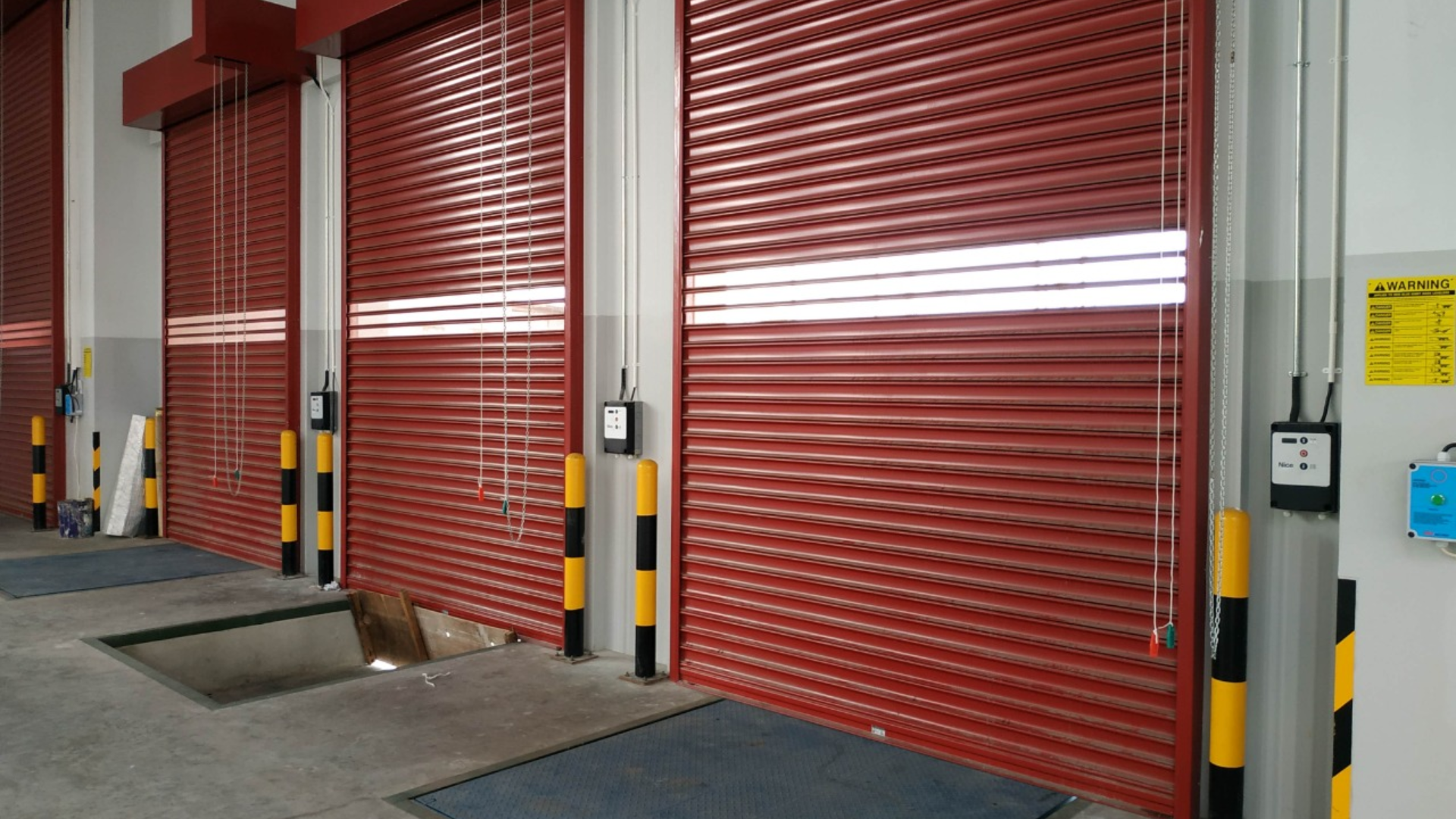 the Right Roller Shutter Door for Your Needs