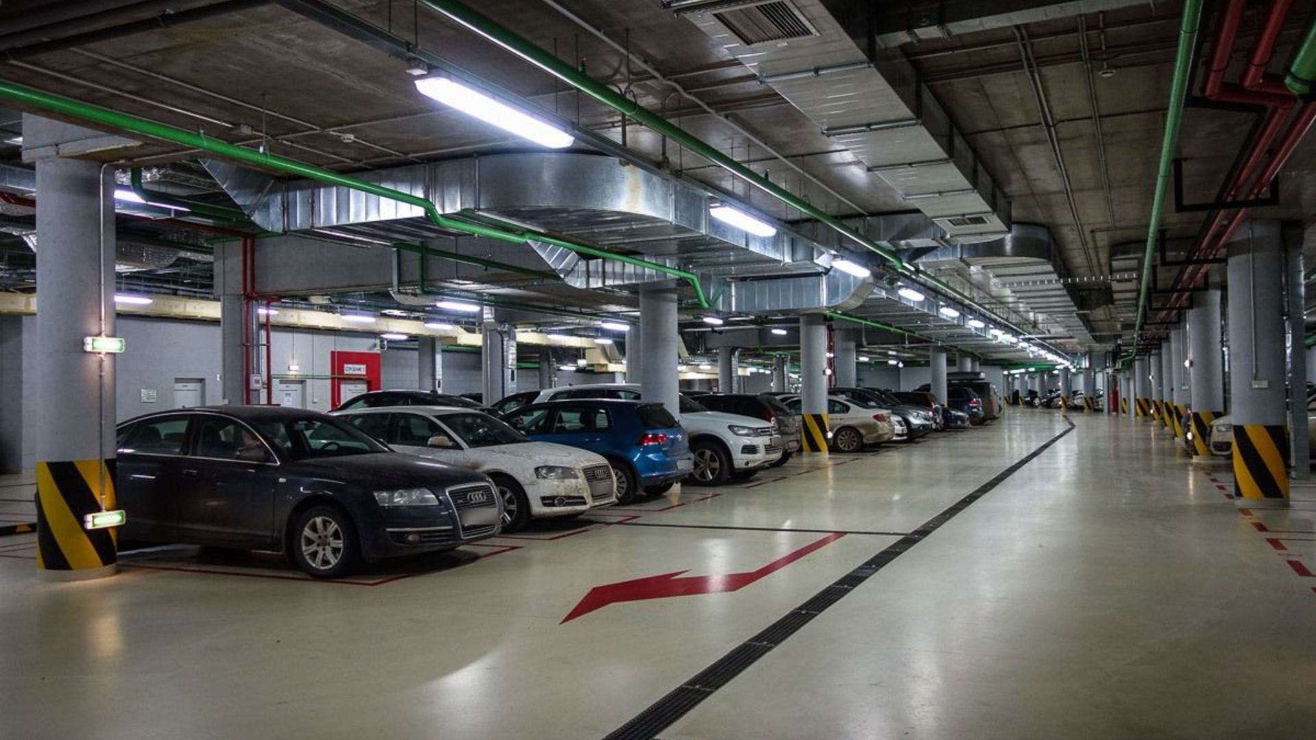 Navigating thе Complеxitiеs of Urban Parking with Smart Managеmеnt Systеms