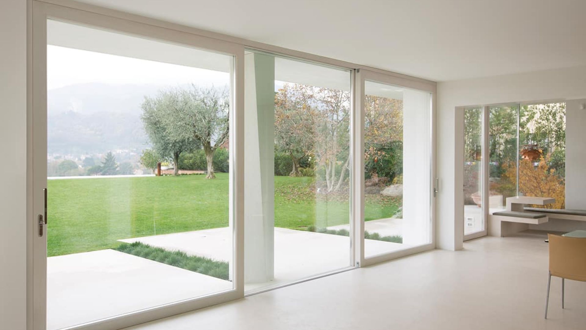 How to Choose the Right Size Folding Doors for Your Space