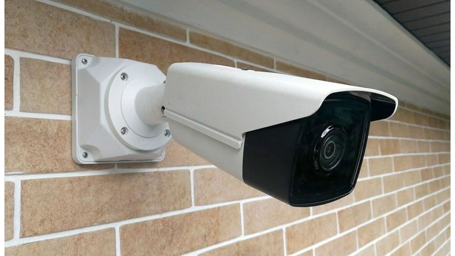 Sira Certified CCTV vs. Non-Certified Which Is Right for You